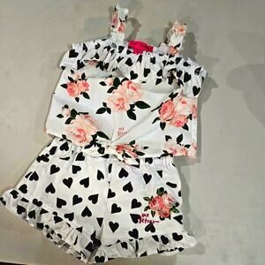 Betsey Johnson Baby Girls Floral Heart Ruffle 2PC Shorts Set White Pink 12M